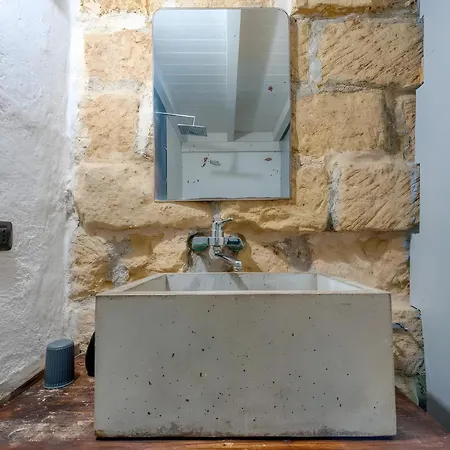 Masseria Il Fondone Down